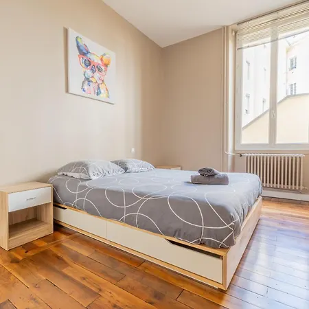 Appartement Le Vauban T3 Hyper Centre *